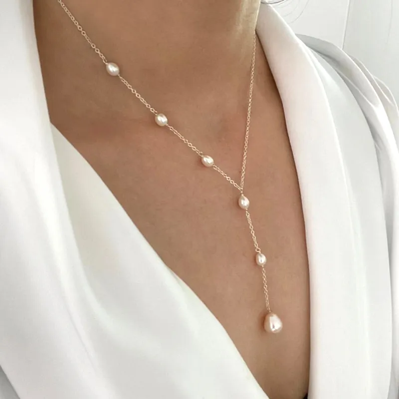 Flowing Pearl Lariat Necklace