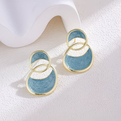 Timeless Gold Circle Earrings