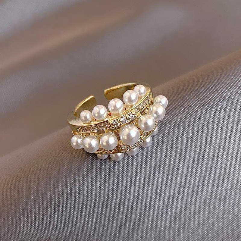 Elegant  Pearl Zirconia Ring