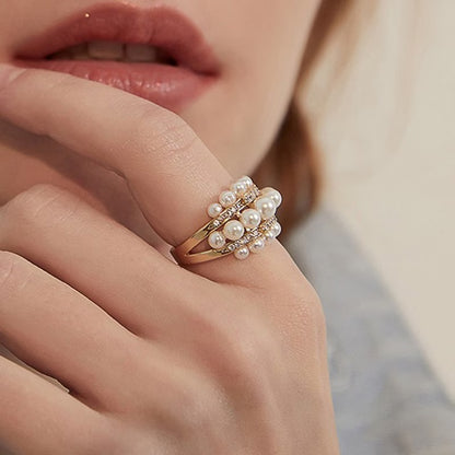 Elegant  Pearl Zirconia Ring