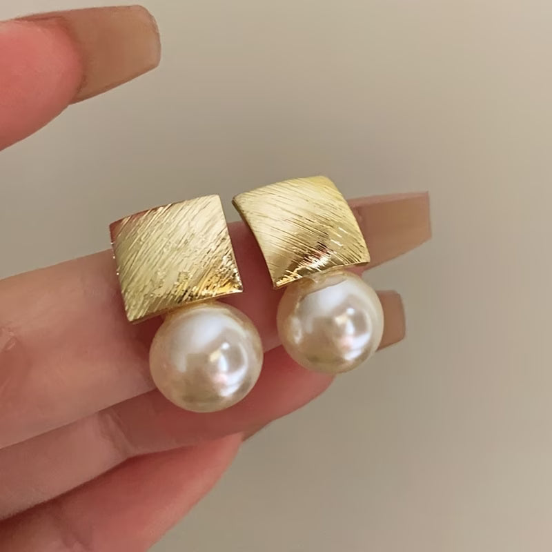 Pearl Cushion Earrings