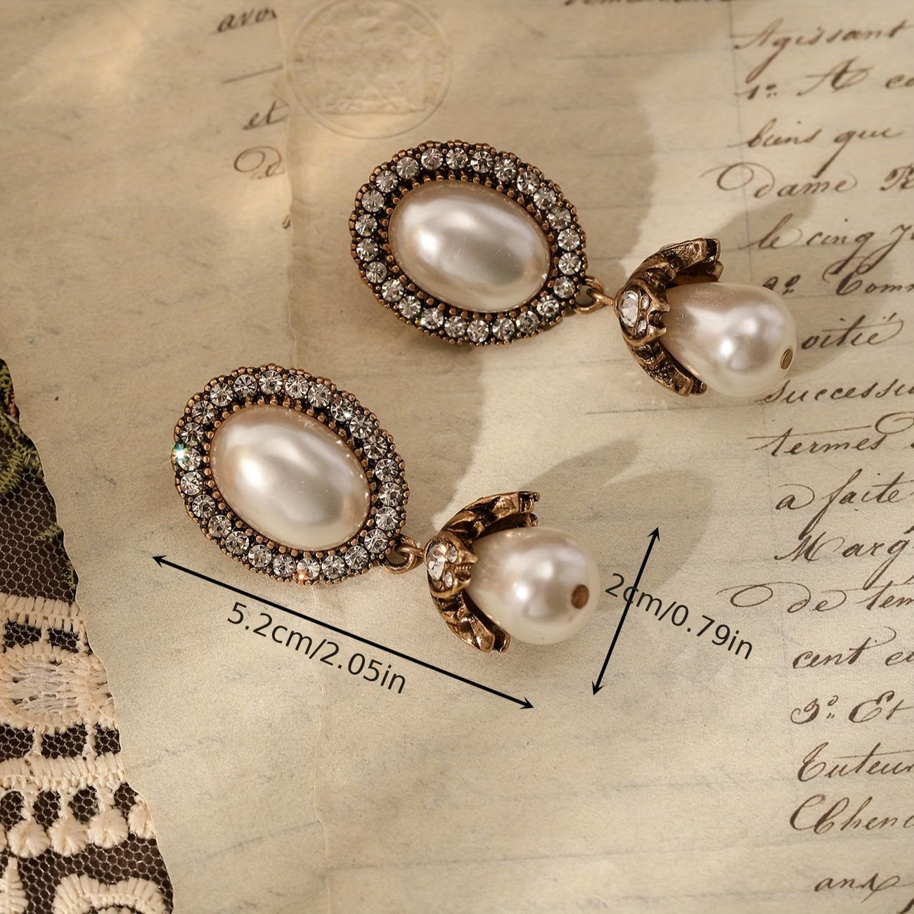 Vintage Frame Pearl Earrings