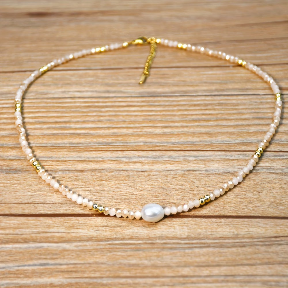 Minimal Beach Pearl Necklace