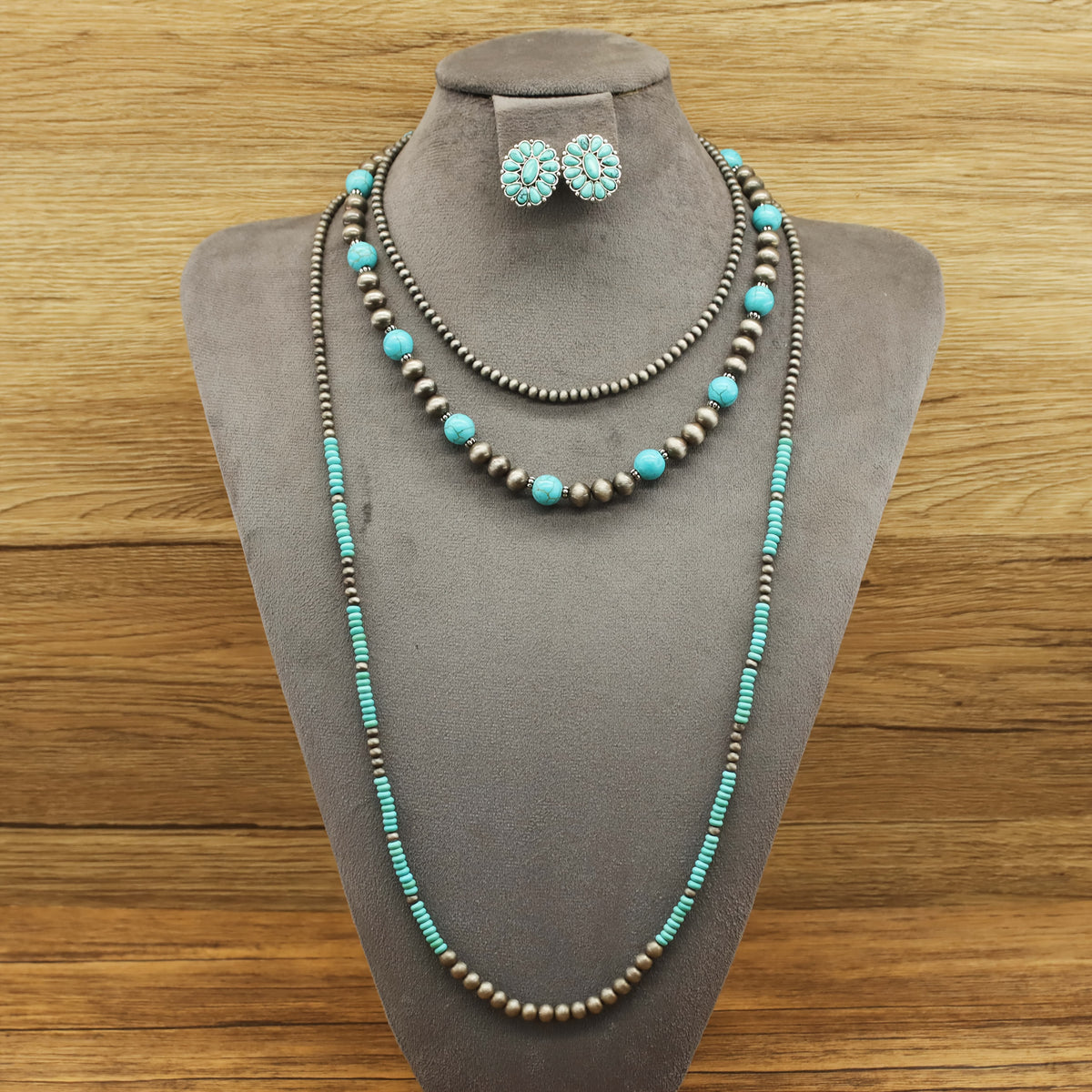 Turquoise Contrast Beaded Necklace & Earrings Set (5 pcs)