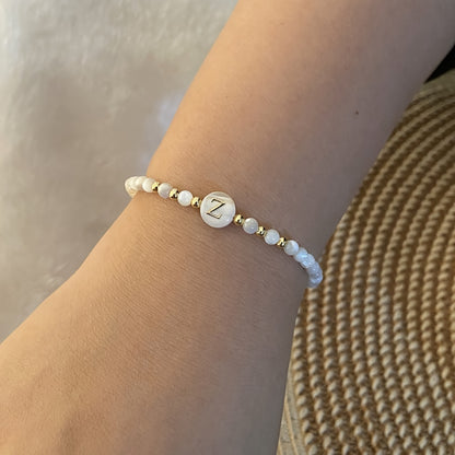 Elegant Initial Pearl Bracelet letter Z