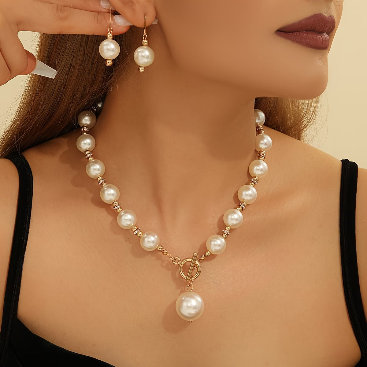 Chunky Pearl Statement Necklace Set