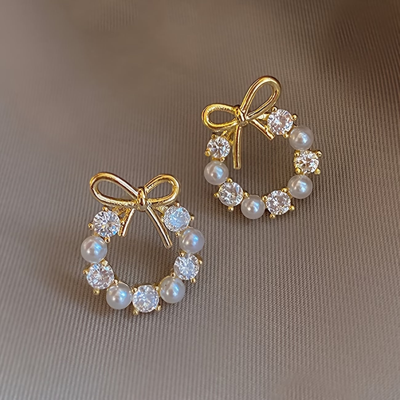 Elegant Bow Pearl Earrings