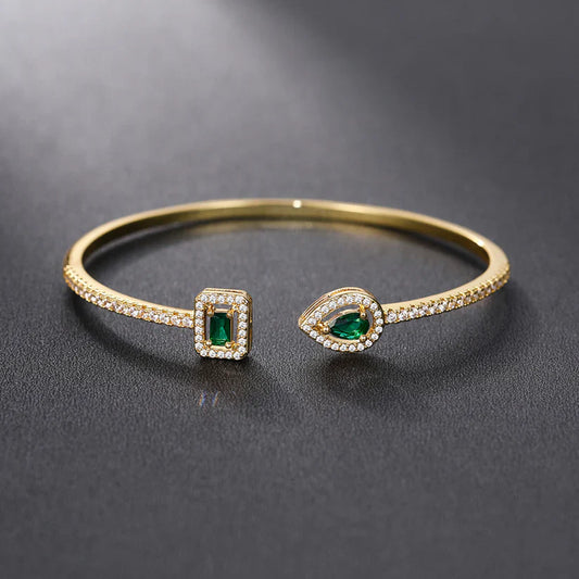 Elegant Gold Sculptural Bracelet