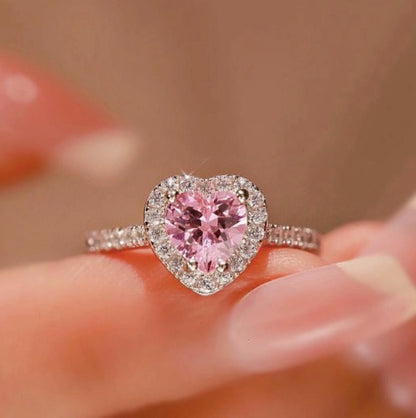 Adjustable Elegant Rosé Sapphire Heart Ring