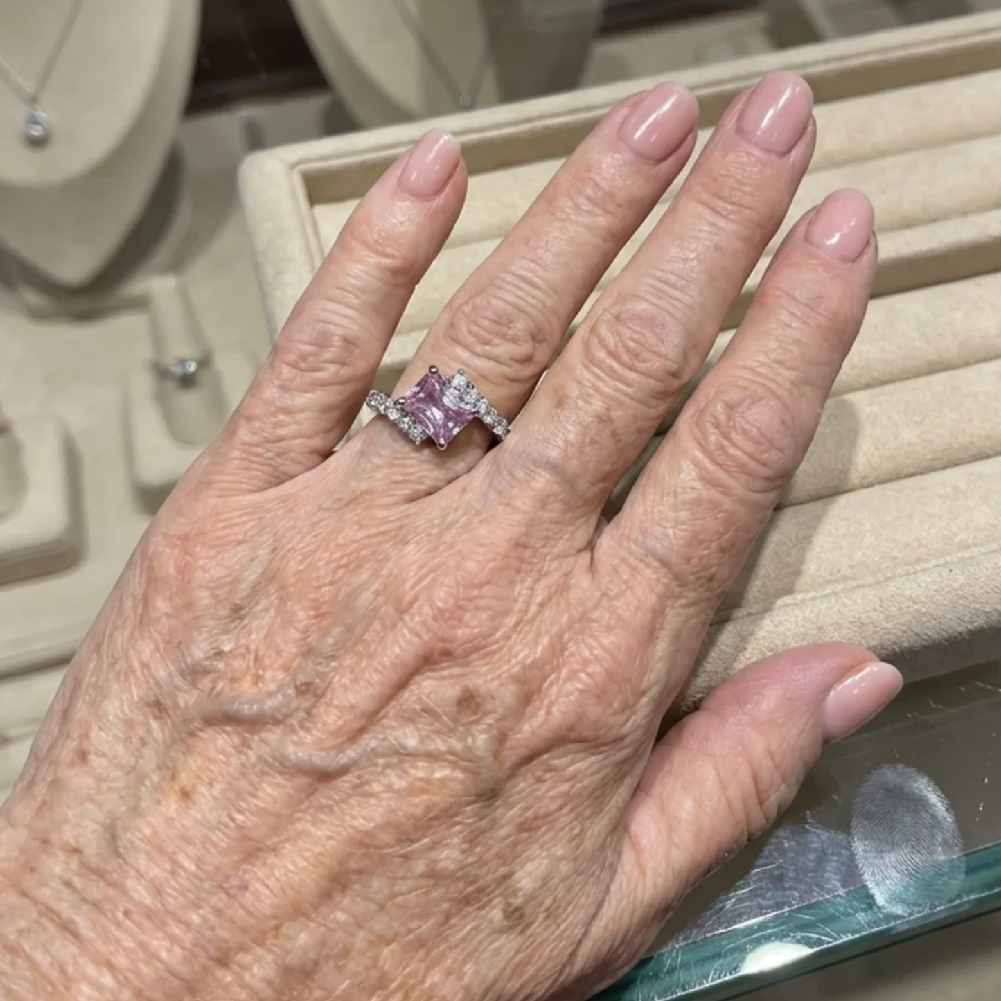 Adjustable Elegant Rosé Sapphire Ring