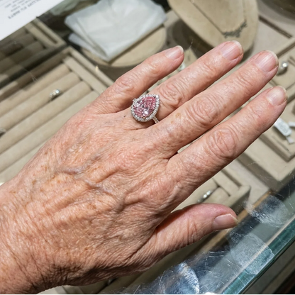Elegant Teardrop Rosé Sapphire Ring