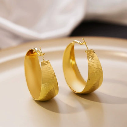 Premium Gold Hoop Earrings Ribbed Texture