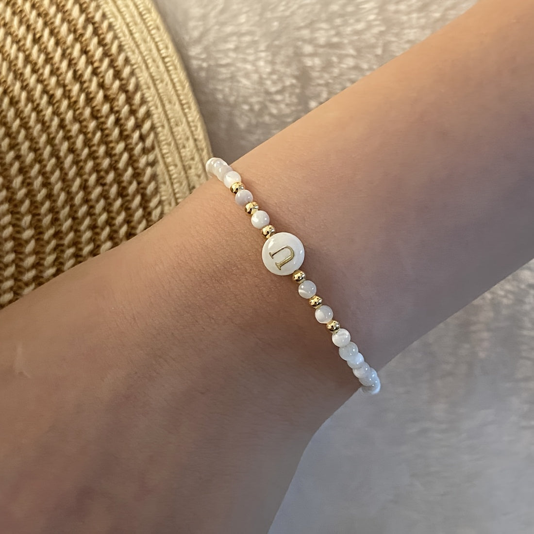 Elegant Initial Pearl Bracelet letter U
