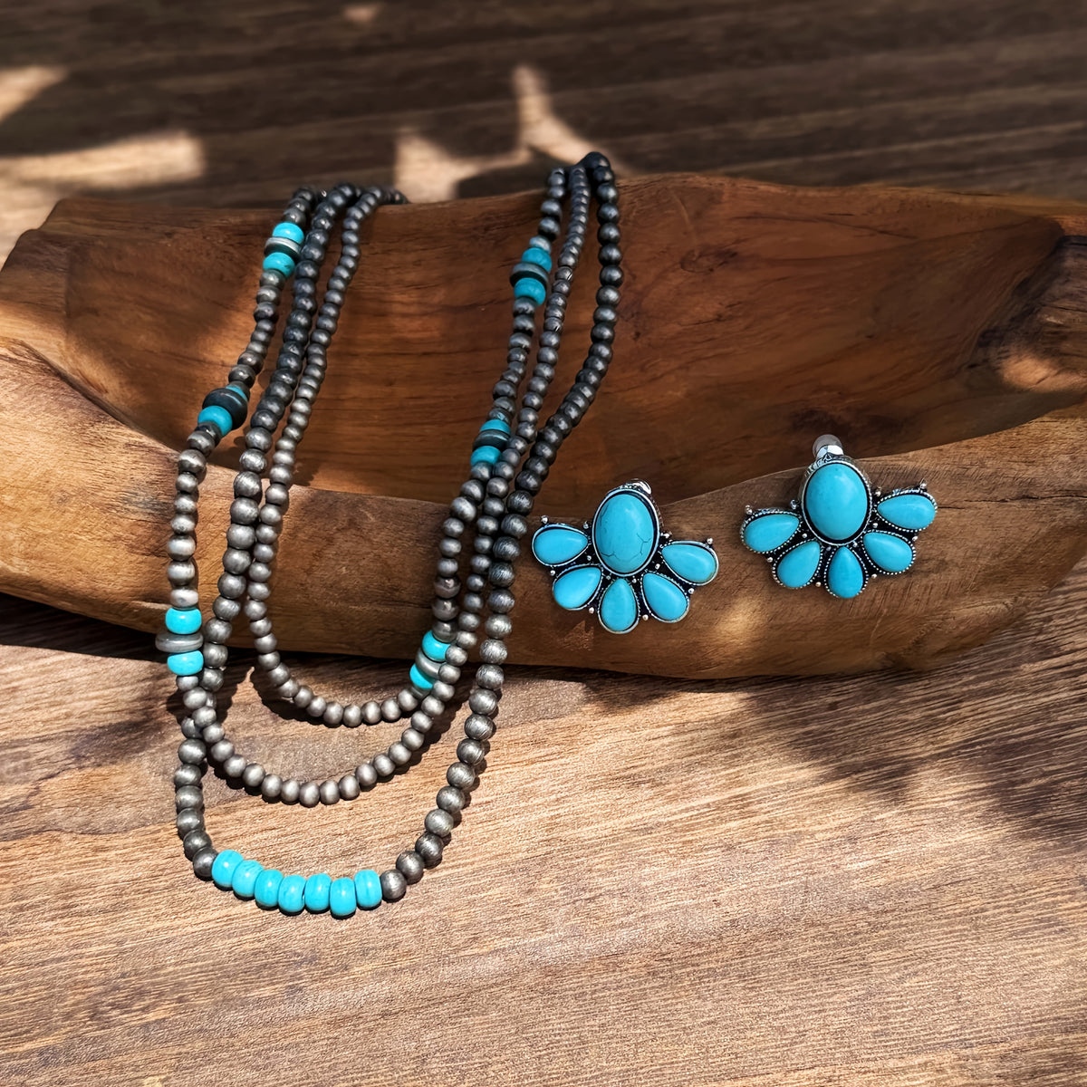 Convertible turquoise beaded necklace and earrings set