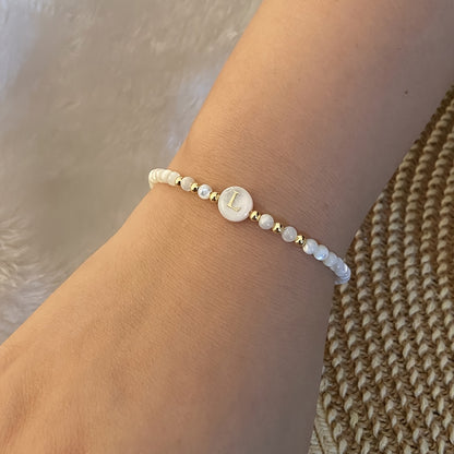 Elegant Initial Pearl Bracelet letter L