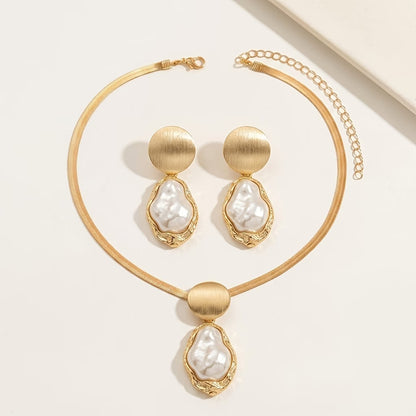 Elegant Baroque Pearl Jewelry Set
