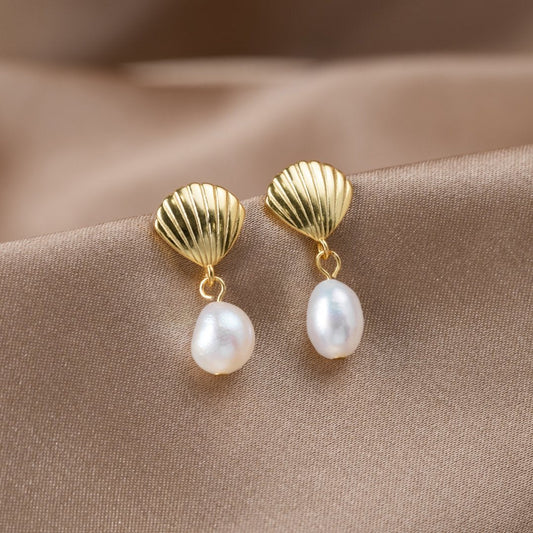 Gold Shell Pearl Earrings