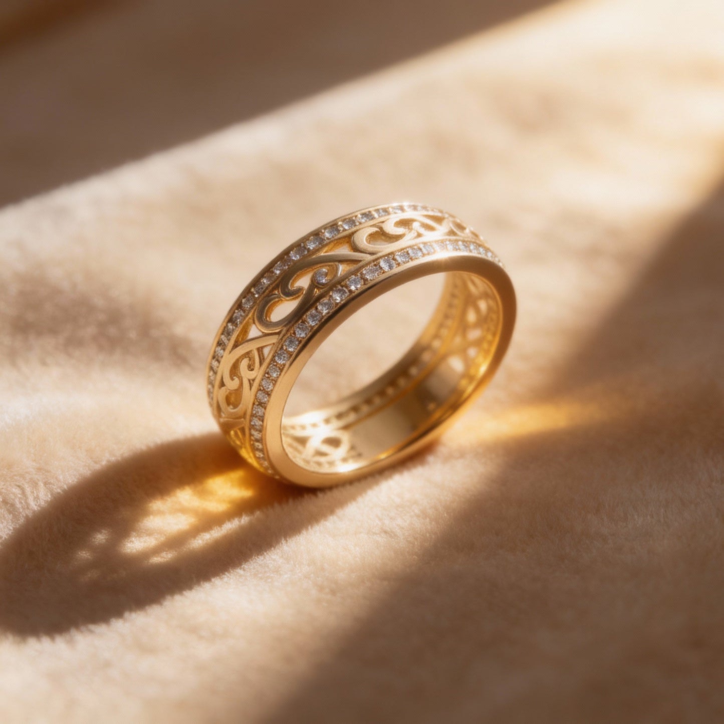 Elegant Gold Twisted Ring